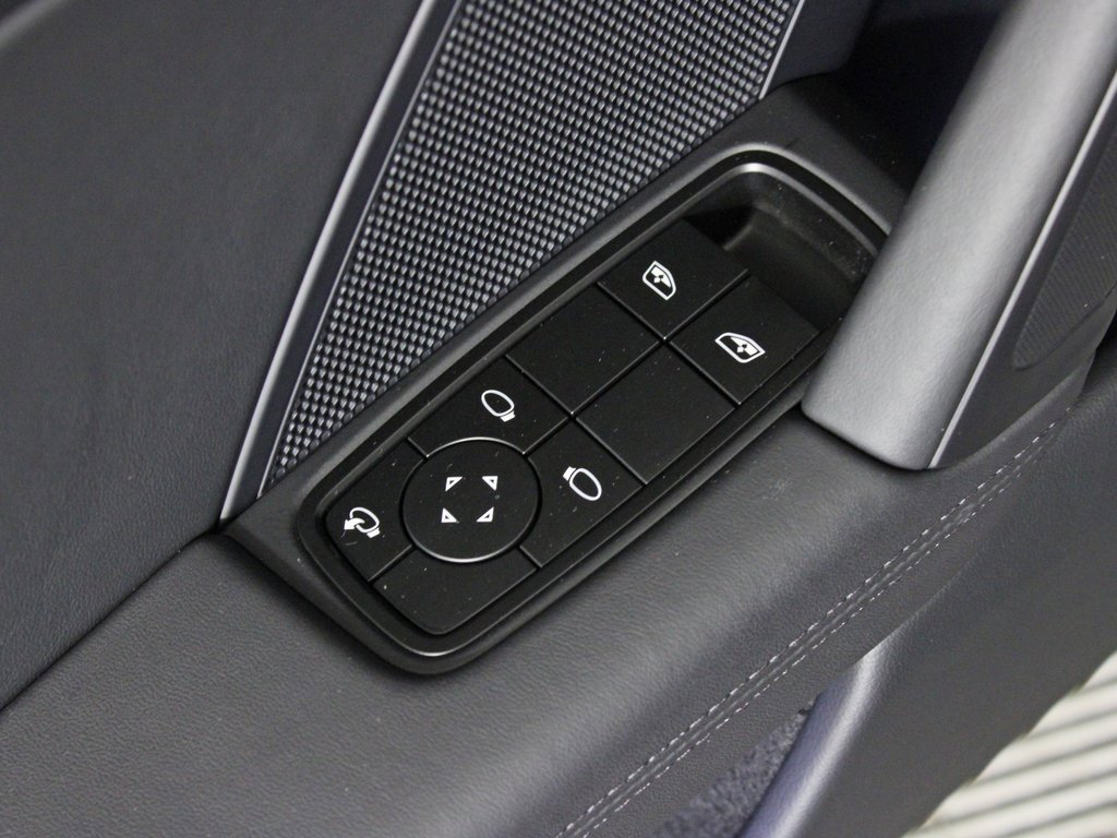 Used 2024 Porsche 911 Carrera 4 image 16