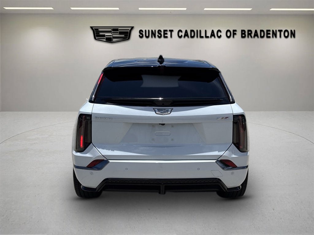 New 2026 Cadillac Optiq V w/ LPO, Floor Liner Package AWD/4WD image 4