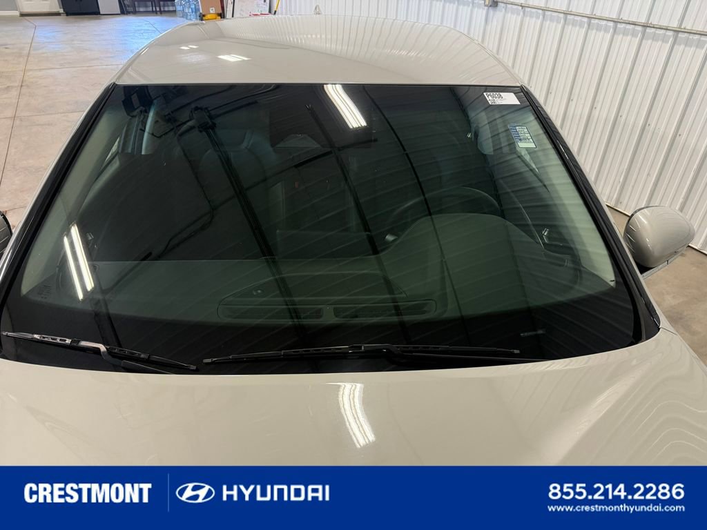 Used 2024 Genesis G70 2.5T AWD/4WD image 15