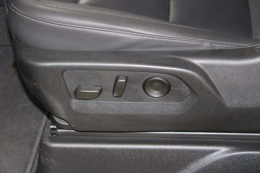 Used 2024 Chevrolet Tahoe LT RWD image 21