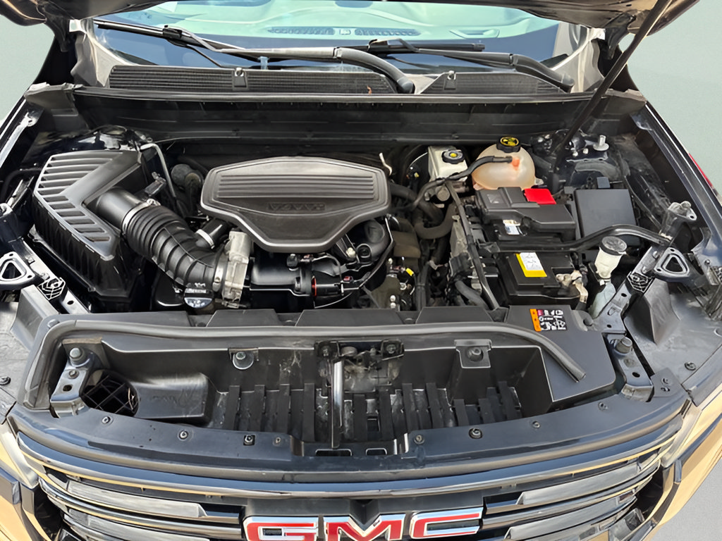 Used 2021 GMC Acadia SLE w/ Driver Convenience Package FWD image 23