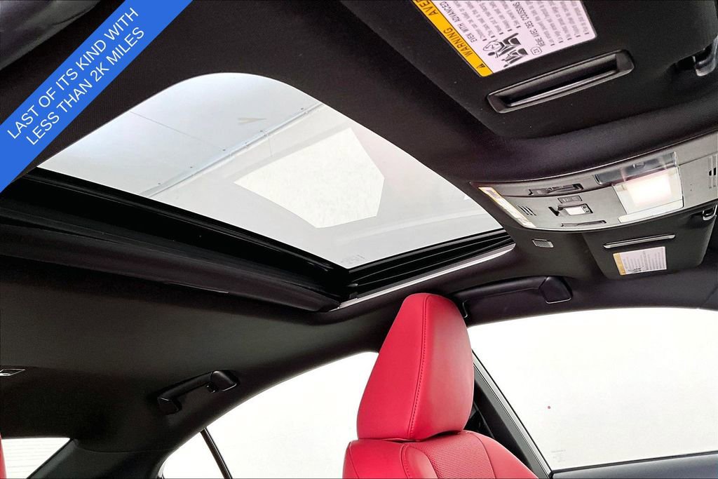 Used 2025 Lexus IS 500 RWD image 22