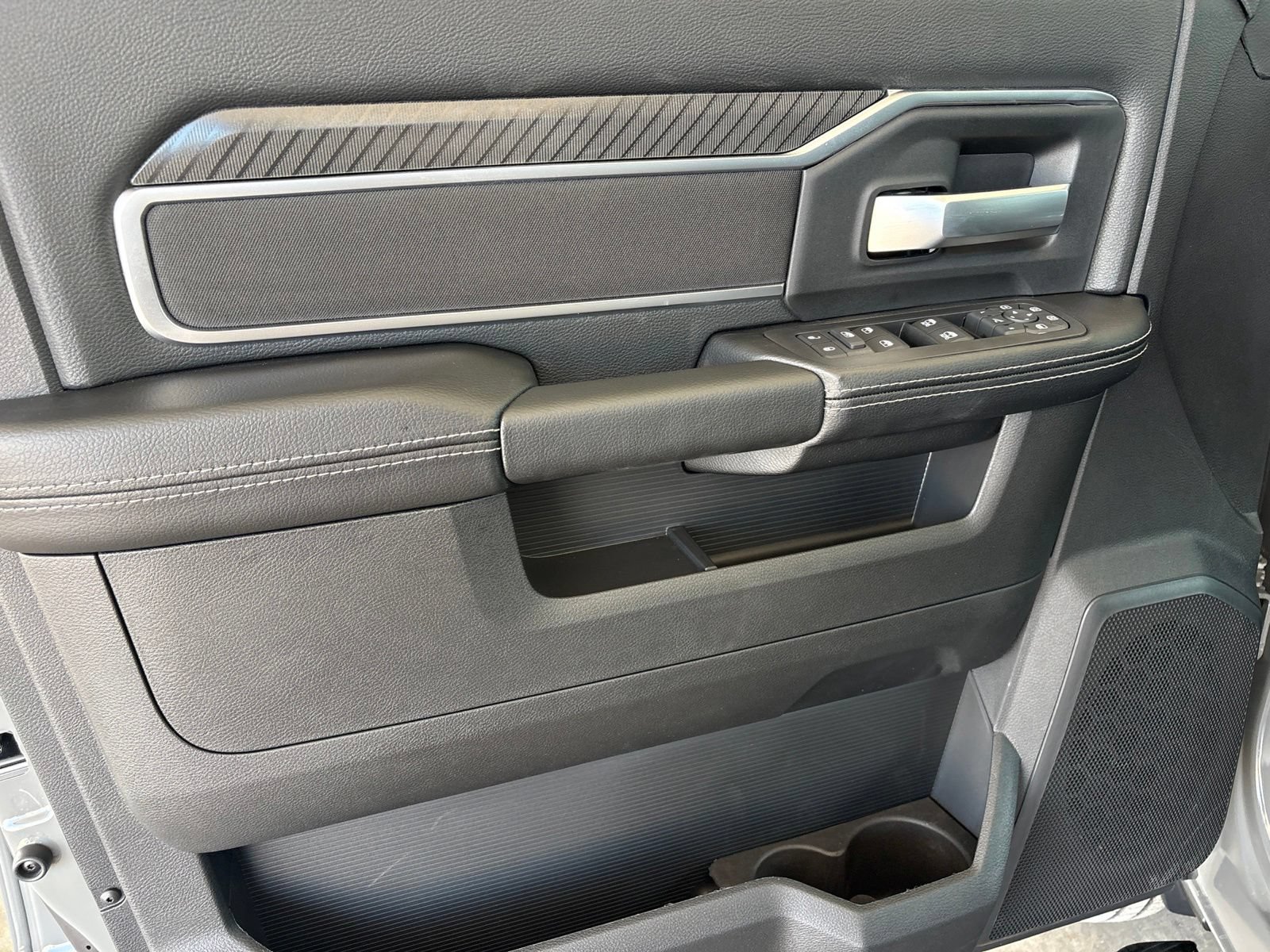 New 2027 RAM 3500 Lone Star AWD/4WD image 10