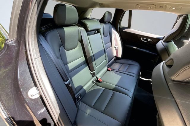 Certified 2024 Volvo V60 B5 Cross Country Plus AWD/4WD image 29