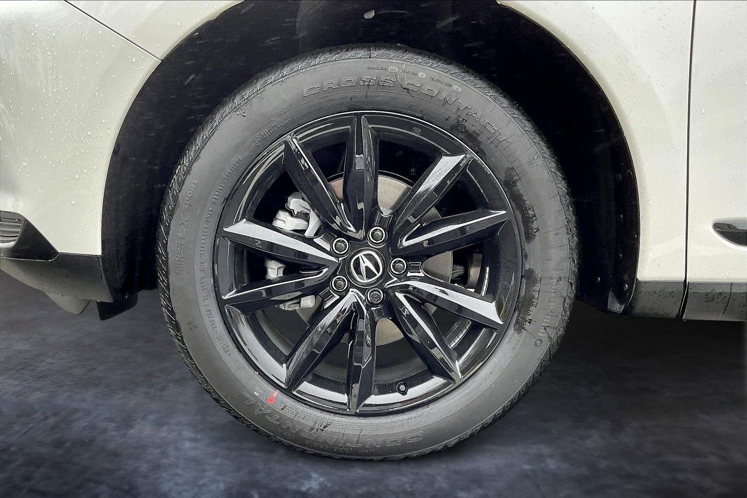 New 2025 Acura RDX SH-AWD image 12