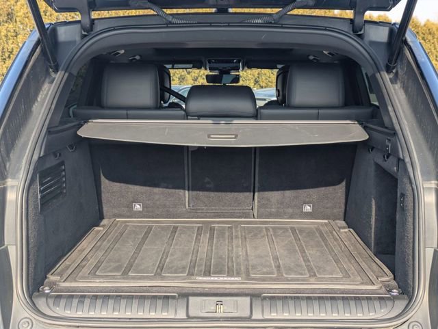 Used 2021 Land Rover Range Rover Sport HST image 16
