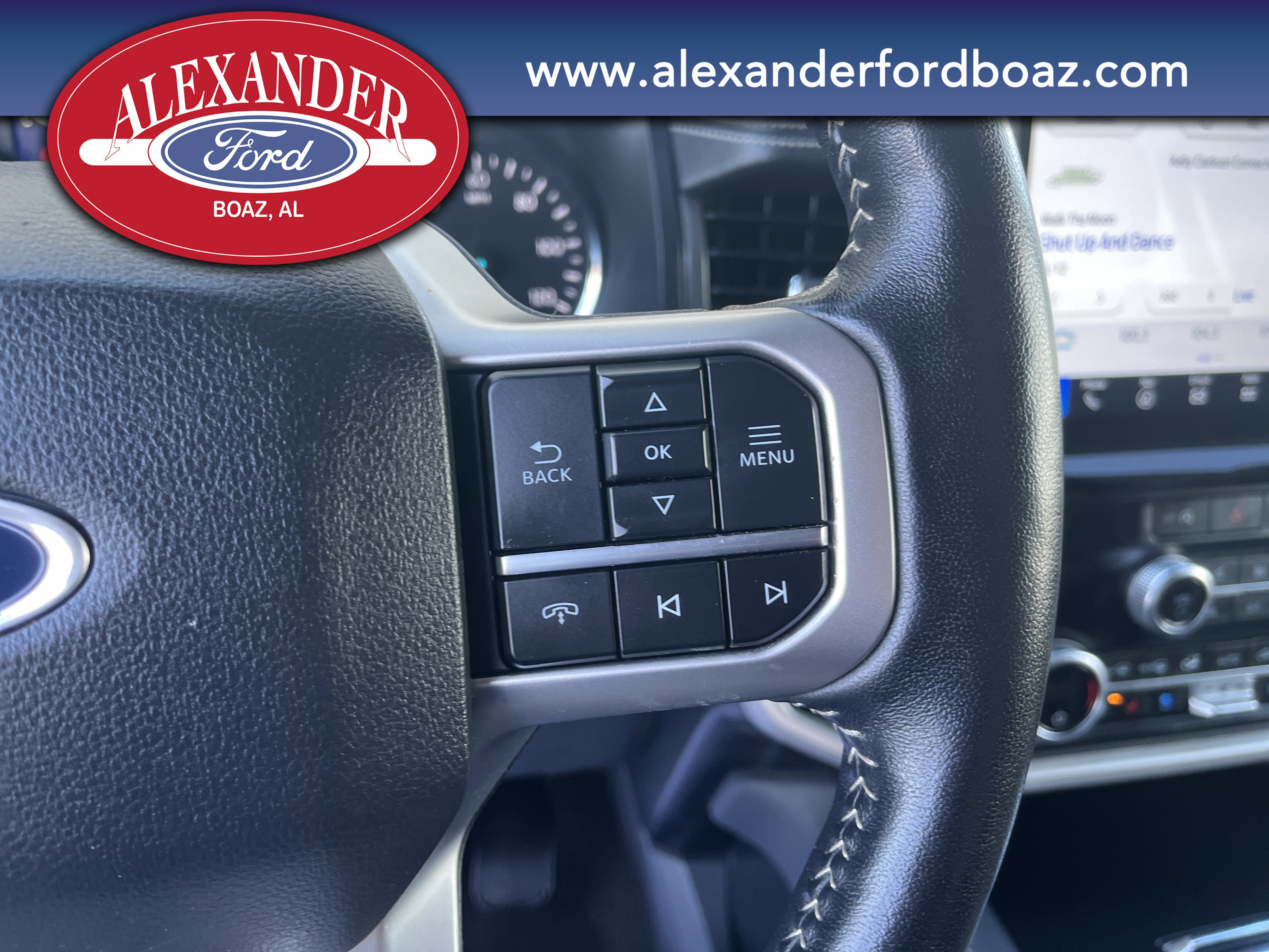 Used 2024 Ford Expedition XLT image 25