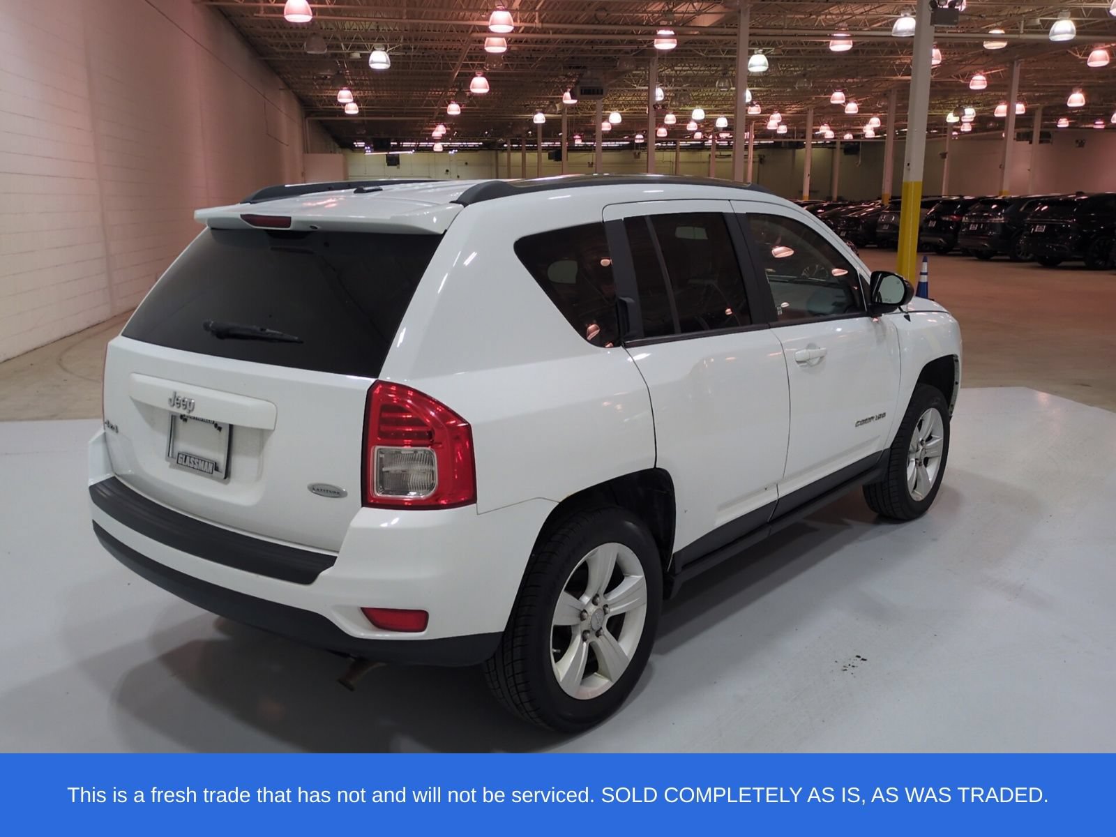 Used 2011 Jeep Compass Latitude AWD/4WD image 3