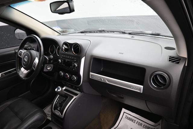 Used 2016 Jeep Compass High Altitude AWD/4WD image 10