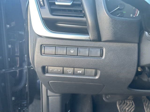 Used 2023 Nissan Rogue SV w/ SV Premium B Package AWD/4WD image 19