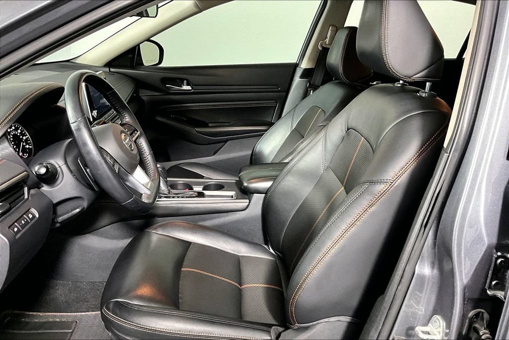Used 2019 Nissan Altima 2.5 SR w/ SR Premium Package FWD image 13