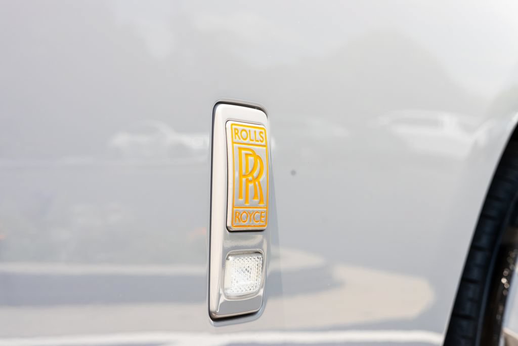 Used 2024 Rolls-Royce Spectre w/ Spectre Launch Package AWD/4WD image 13