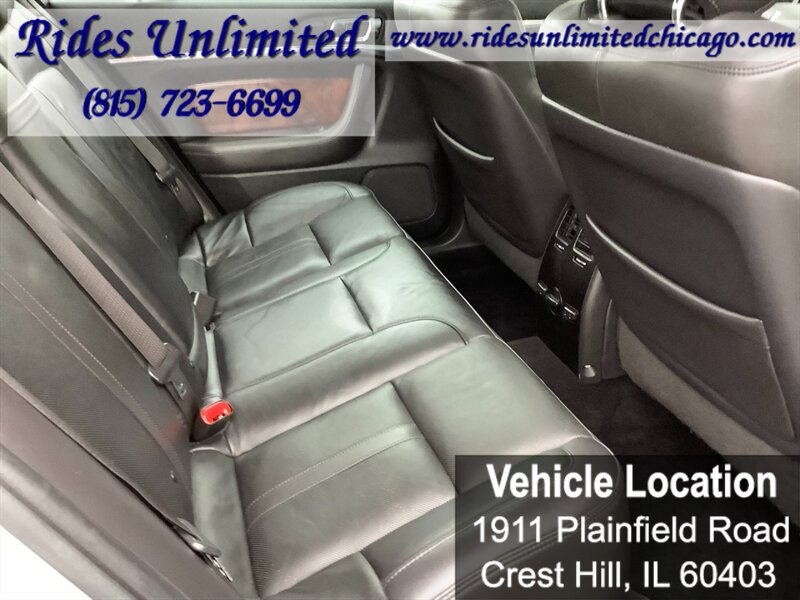 Used 2013 Lincoln MKS FWD image 32