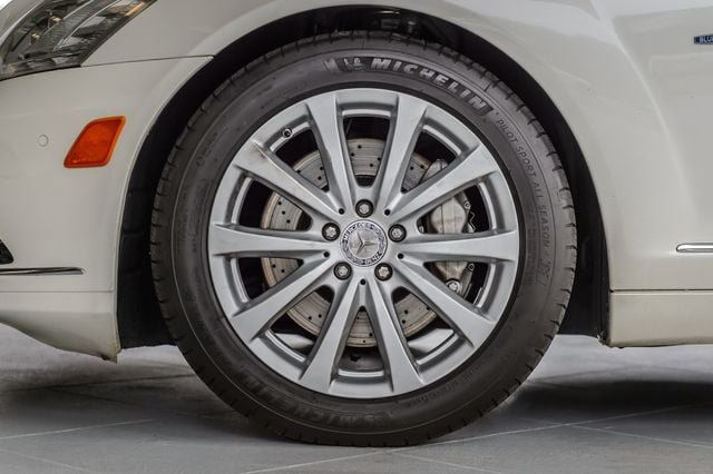 Used 2012 Mercedes-Benz S 350 BlueTEC 4MATIC w/ Premium 2 Pkg image 13
