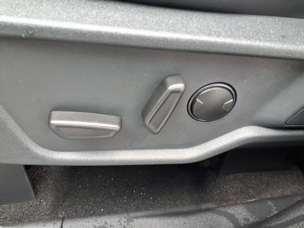 Used 2025 Ford Bronco Outer Banks image 12