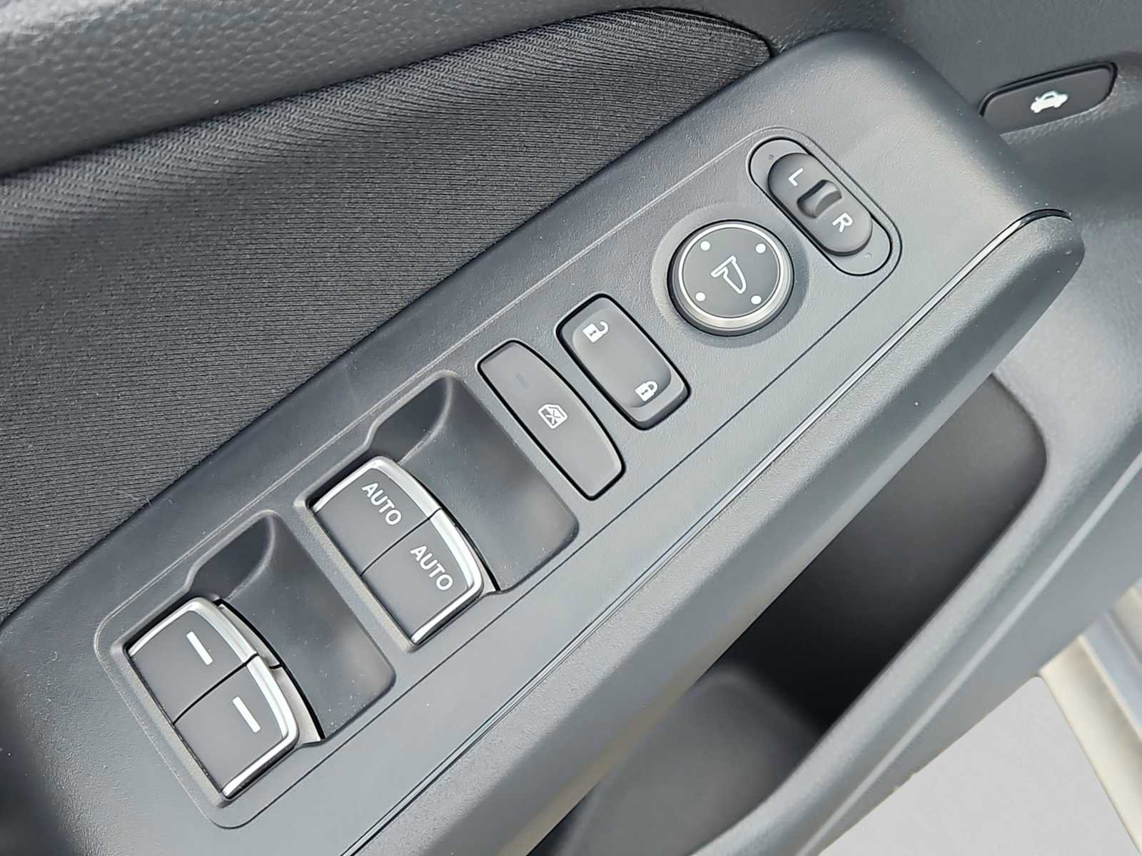 Certified 2024 Honda Civic EX image 17