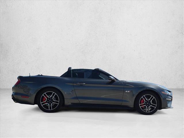 Used 2018 Ford Mustang Premium RWD image 4