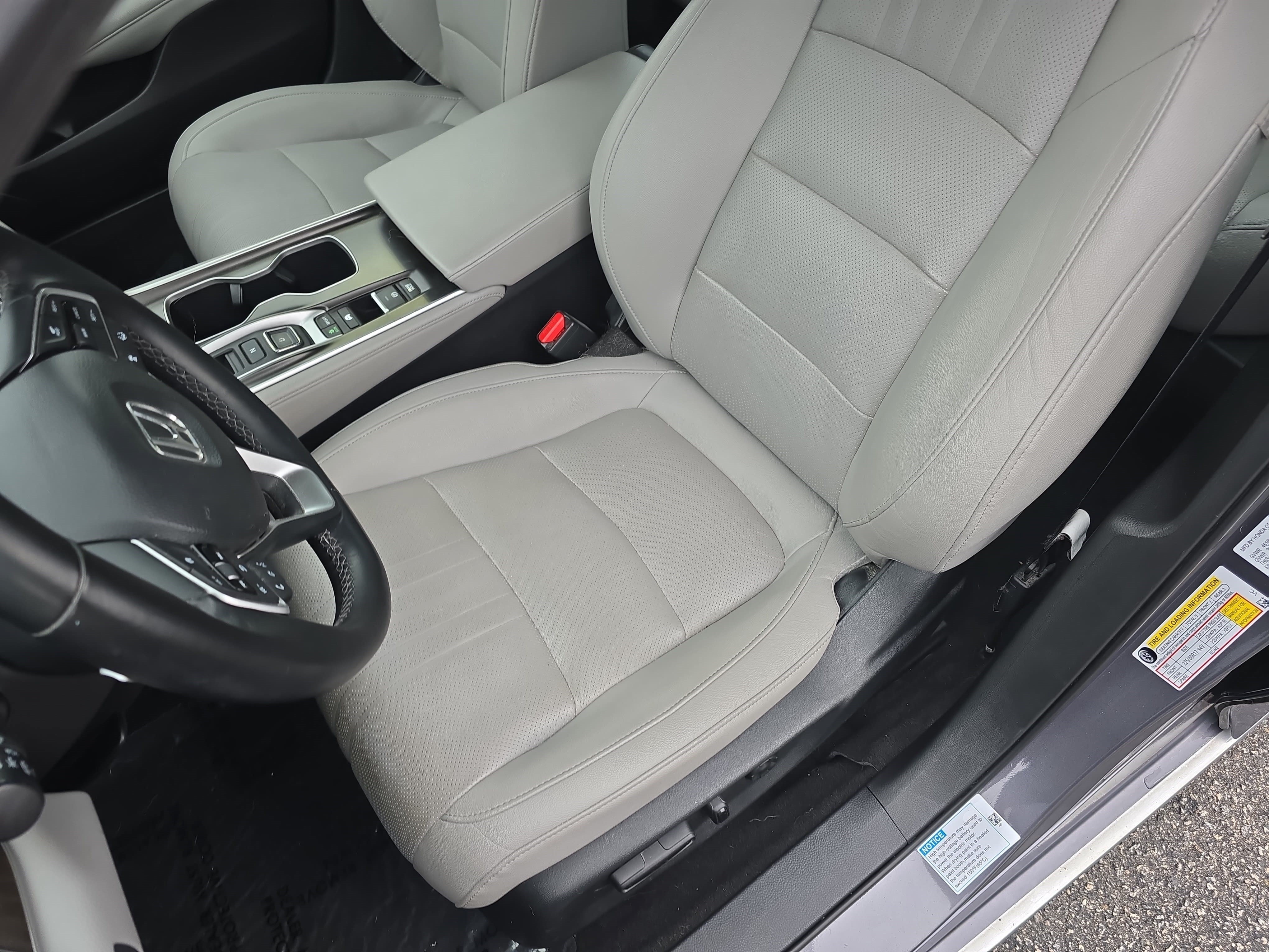 Used 2019 Honda Accord Touring image 14