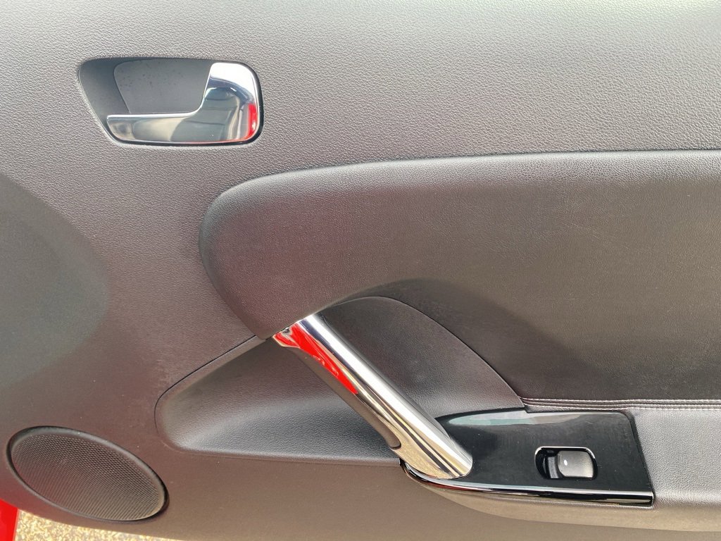 Used 2007 Saturn Sky w/ Premium Trim Pkg image 13