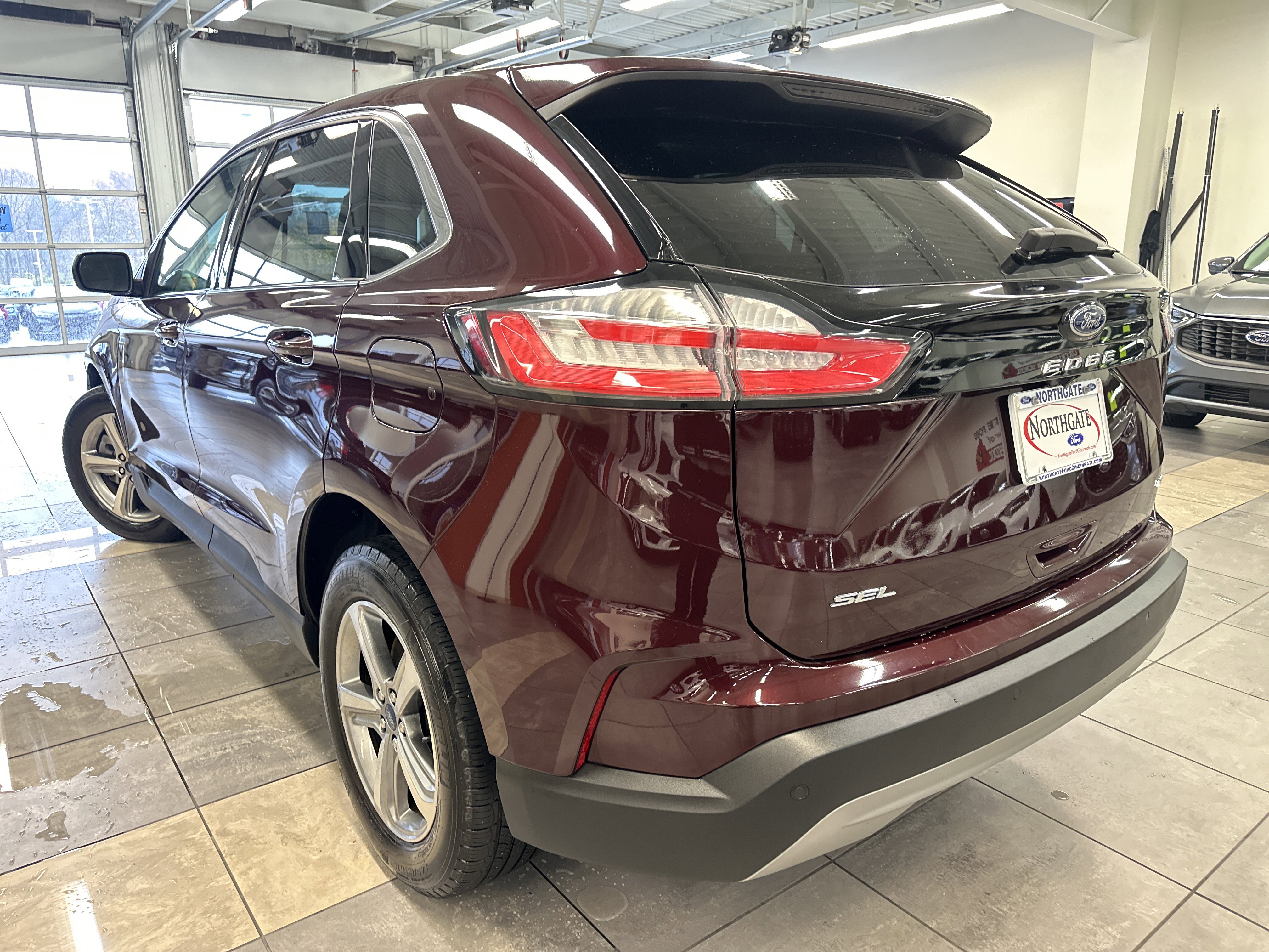 Certified 2022 Ford Edge SEL w/ Convenience Package image 15