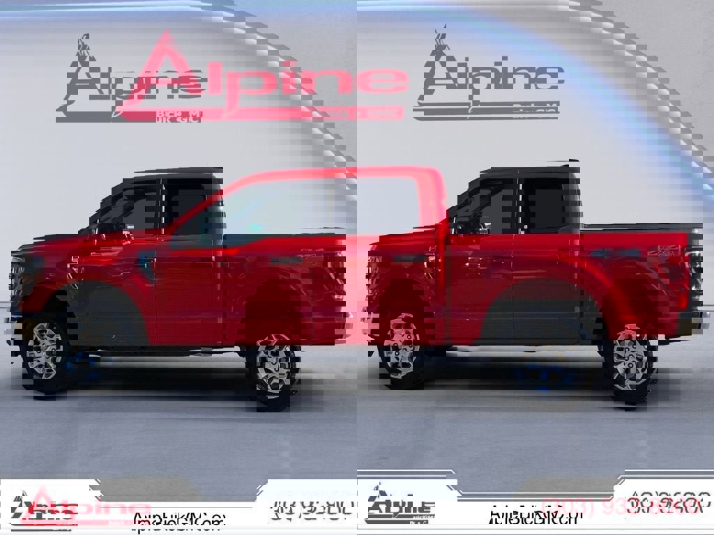 Used 2023 Ford F150 XLT image 2