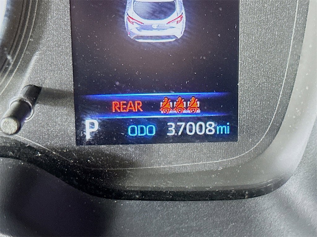 Used 2022 Toyota Corolla SE image 32