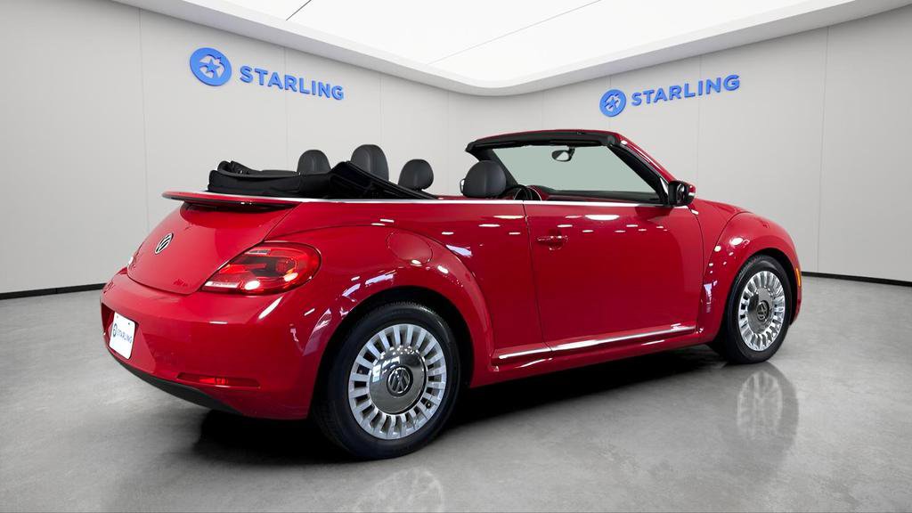 Used 2013 Volkswagen Beetle 2.5 image 12