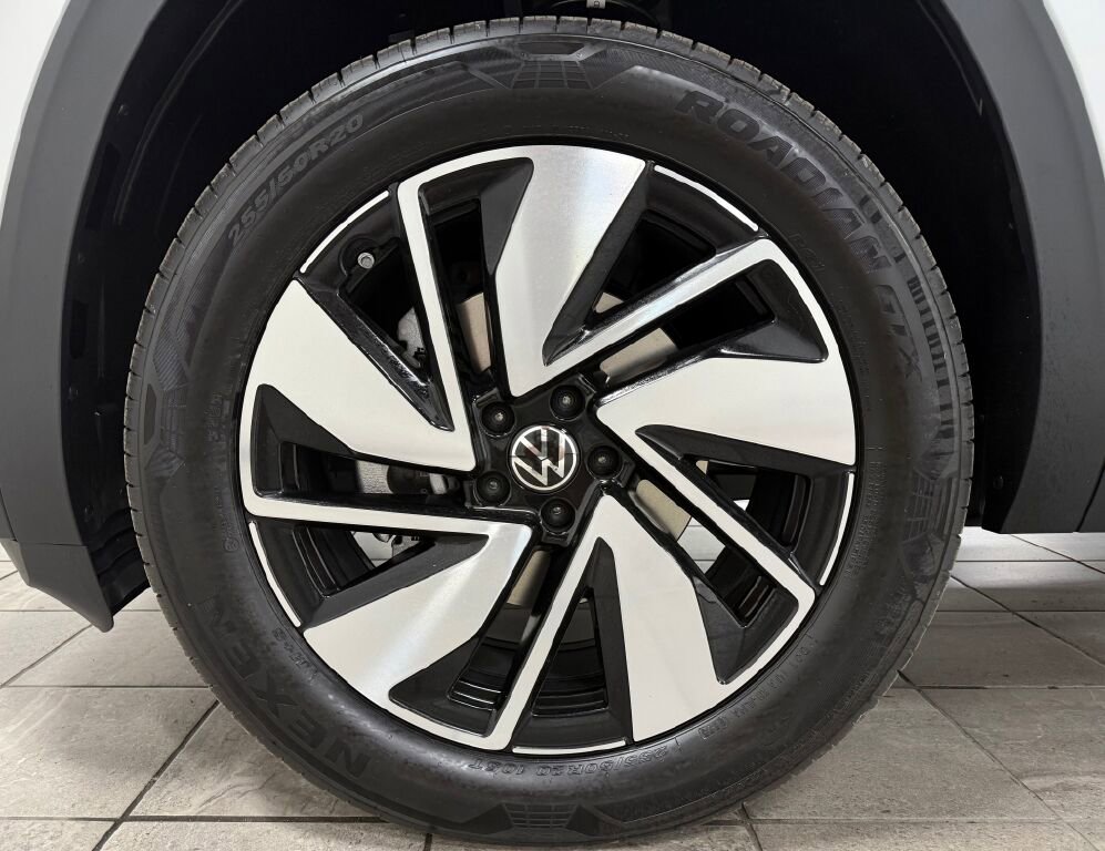 New 2026 Volkswagen Atlas SE image 23