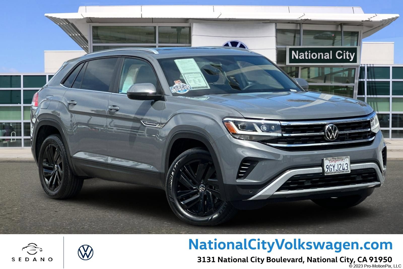 Used 2023 Volkswagen Atlas Cross Sport SE w/ Panoramic Sunroof Package AWD/4WD image 1