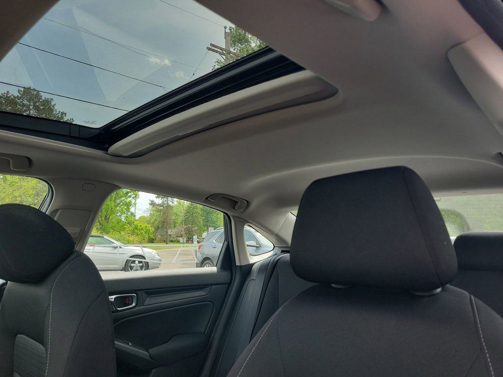 Used 2024 Honda Civic EX image 18