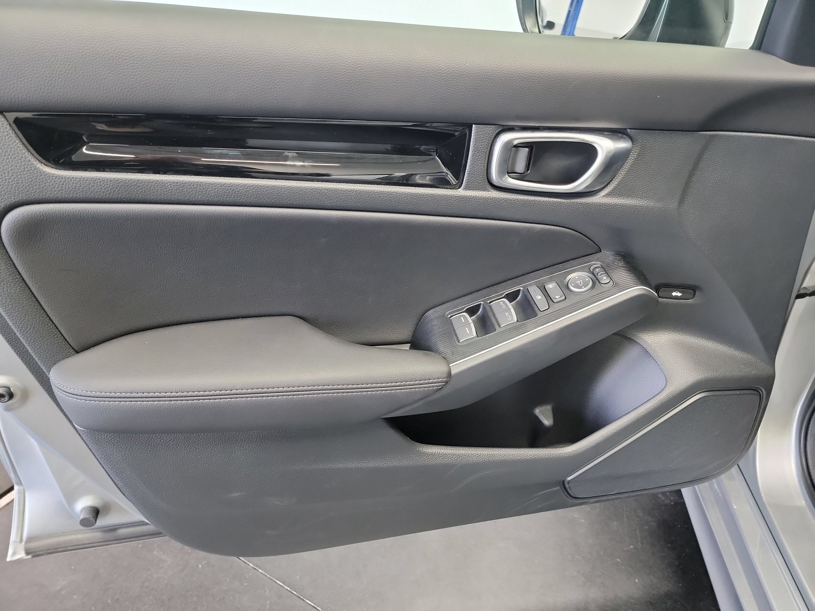 Certified 2026 Honda Civic Sport Touring image 13