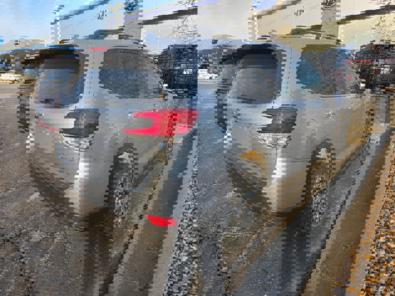 Used 2023 Subaru Forester Premium image 6