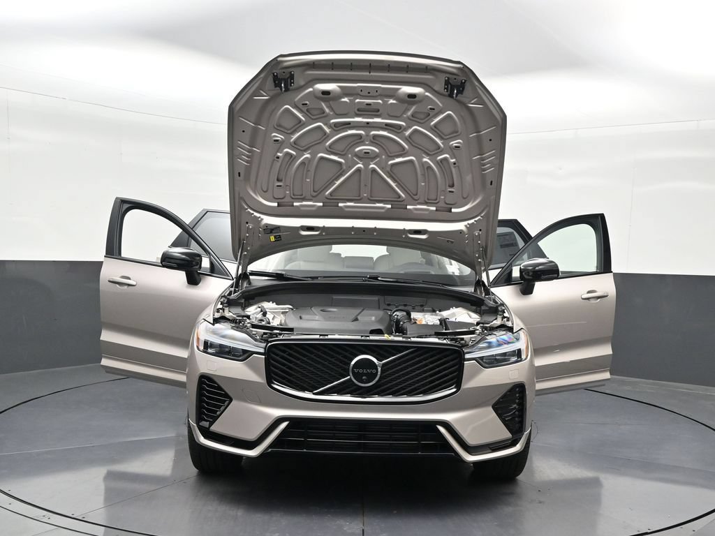 New 2026 Volvo XC60 T8 Ultra w/ Protection Package Premier AWD/4WD image 34