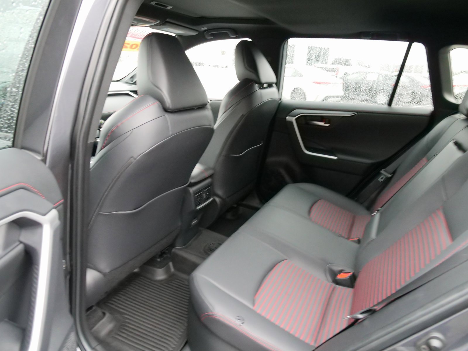 Used 2025 Toyota RAV4 XSE image 16