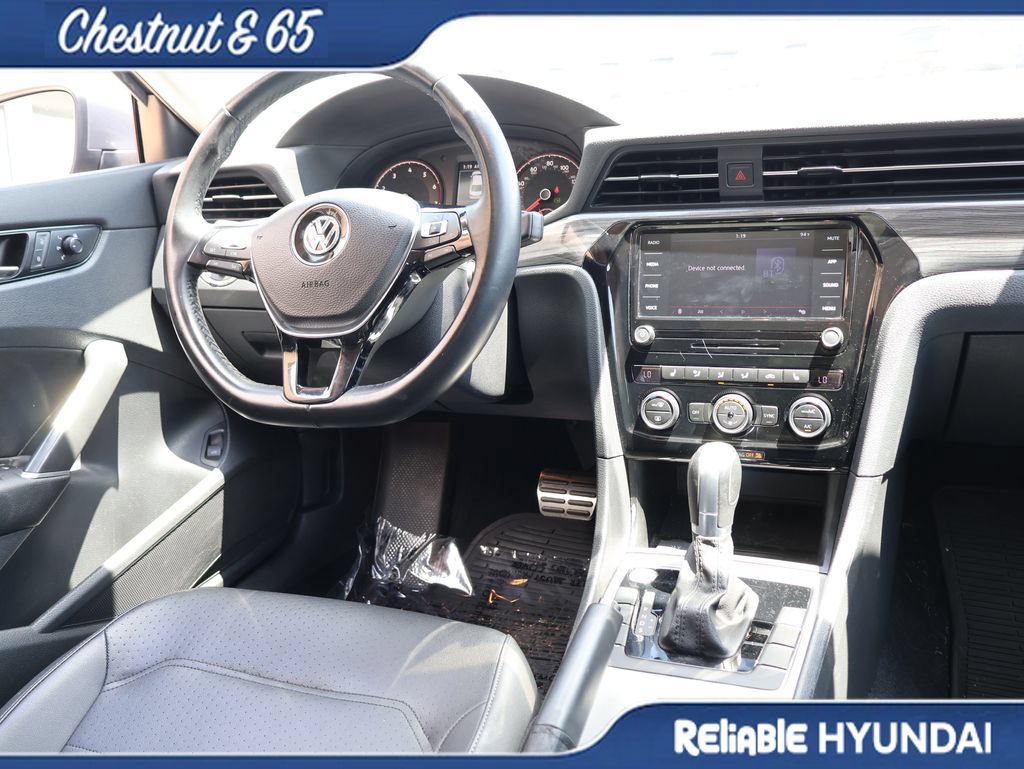 Used 2020 Volkswagen Passat 2.0T R-Line FWD image 14