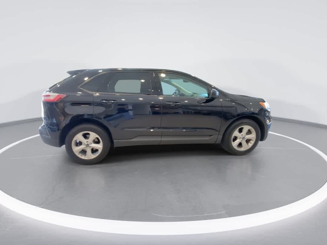 Used 2020 Ford Edge SE AWD/4WD image 9