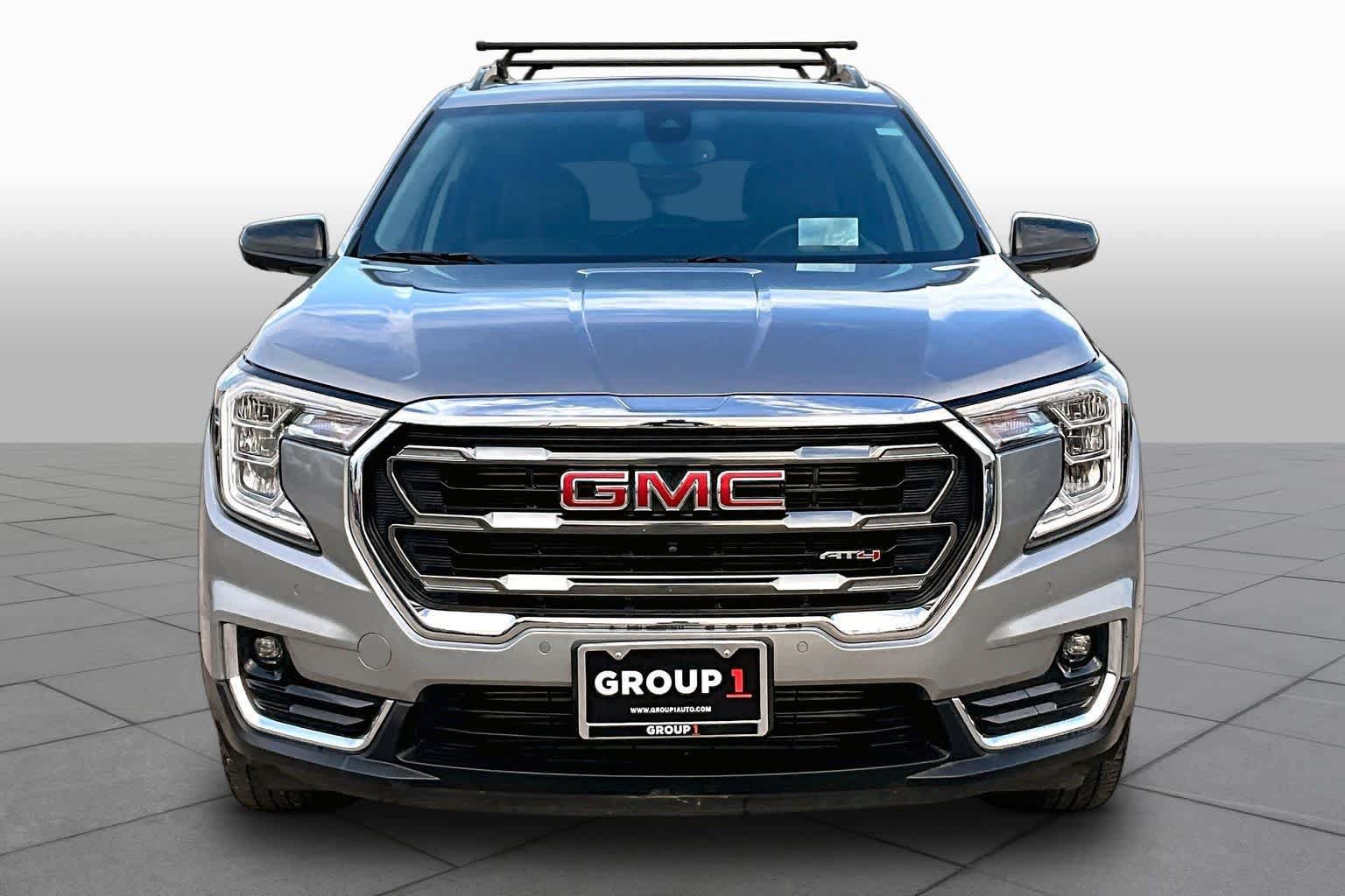 Used 2024 GMC Terrain AT4 w/ Tech Package AWD/4WD image 4