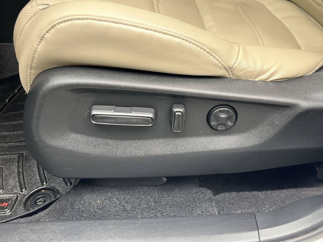 Used 2018 Honda CR-V EX-L image 10