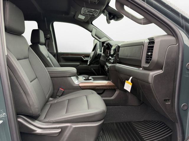 New 2026 Chevrolet Silverado 2500 LT w/ All Star Edition AWD/4WD image 15