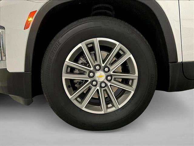Used 2023 Chevrolet Traverse LT FWD image 10