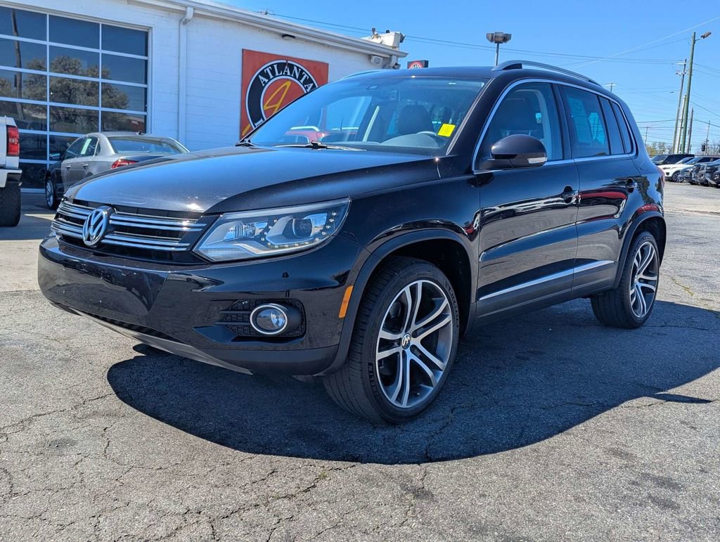 Used 2017 Volkswagen Tiguan SEL image 9