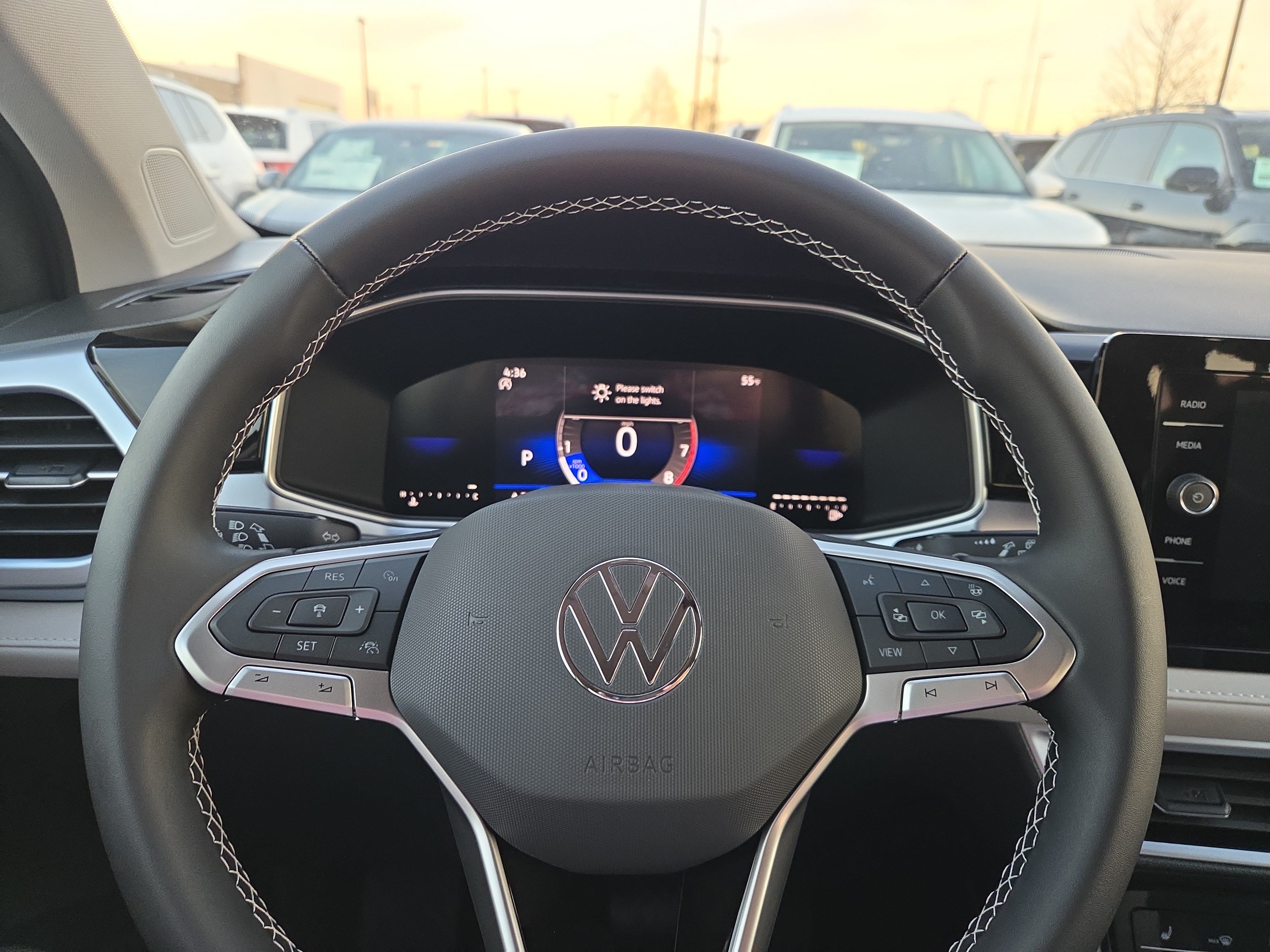 New 2026 Volkswagen Taos SE FWD image 9