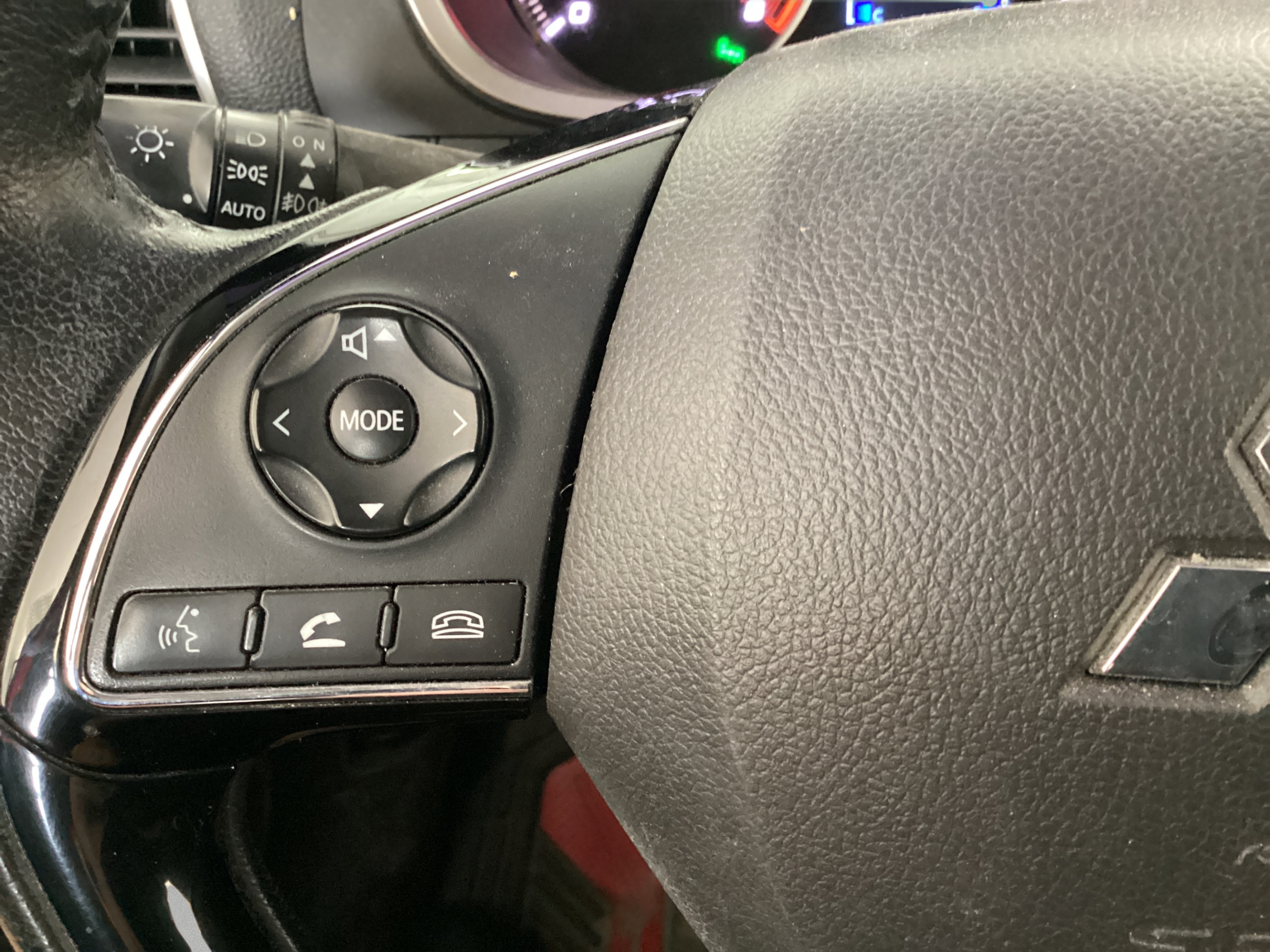 Used 2018 Mitsubishi Eclipse Cross SE AWD/4WD image 17