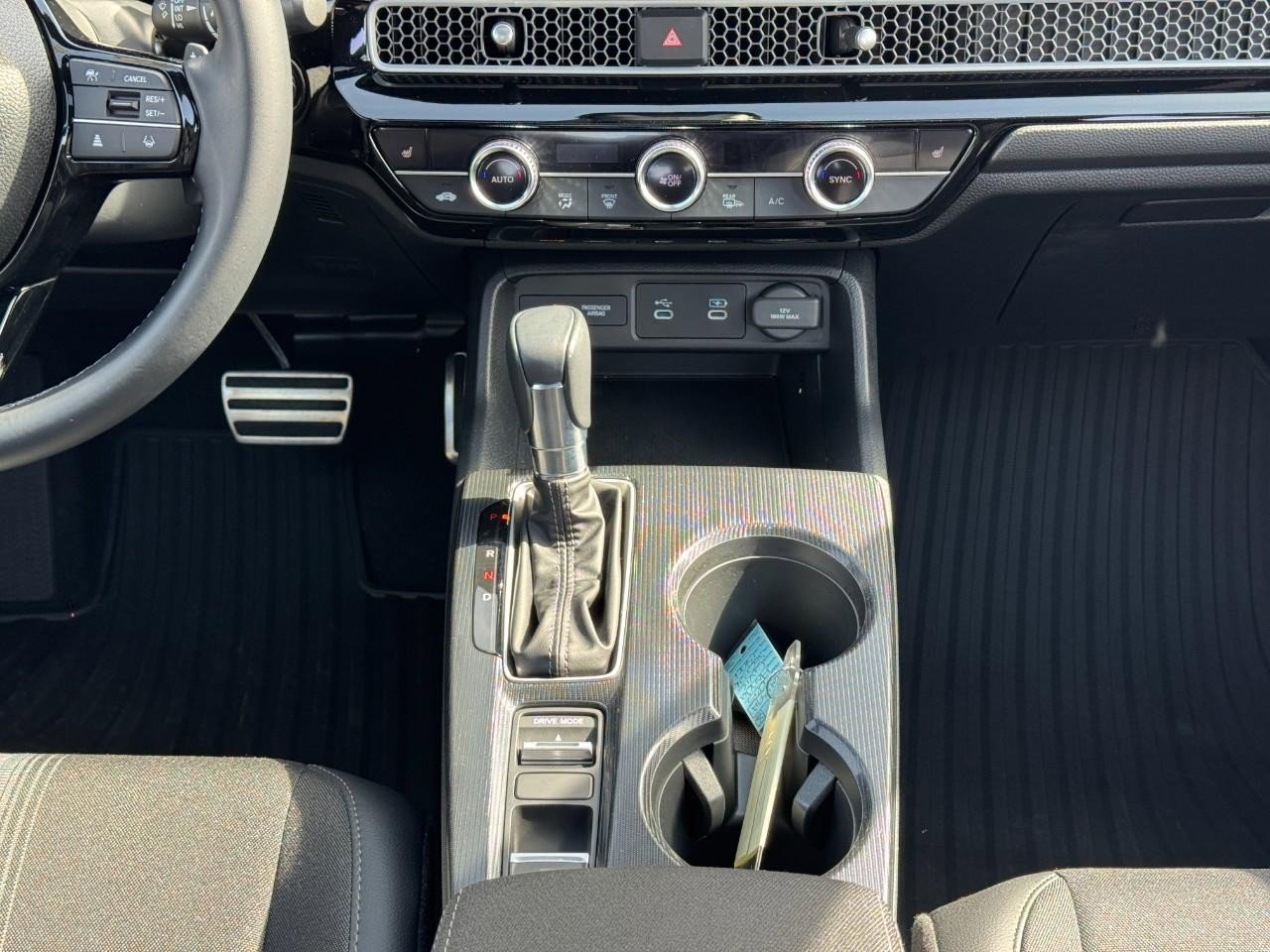 Certified 2025 Honda Civic Sport image 15