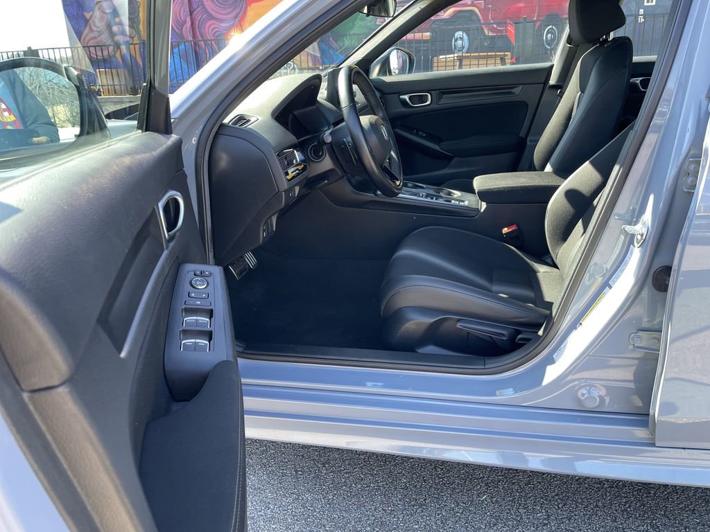 Used 2024 Honda Civic Sport image 14