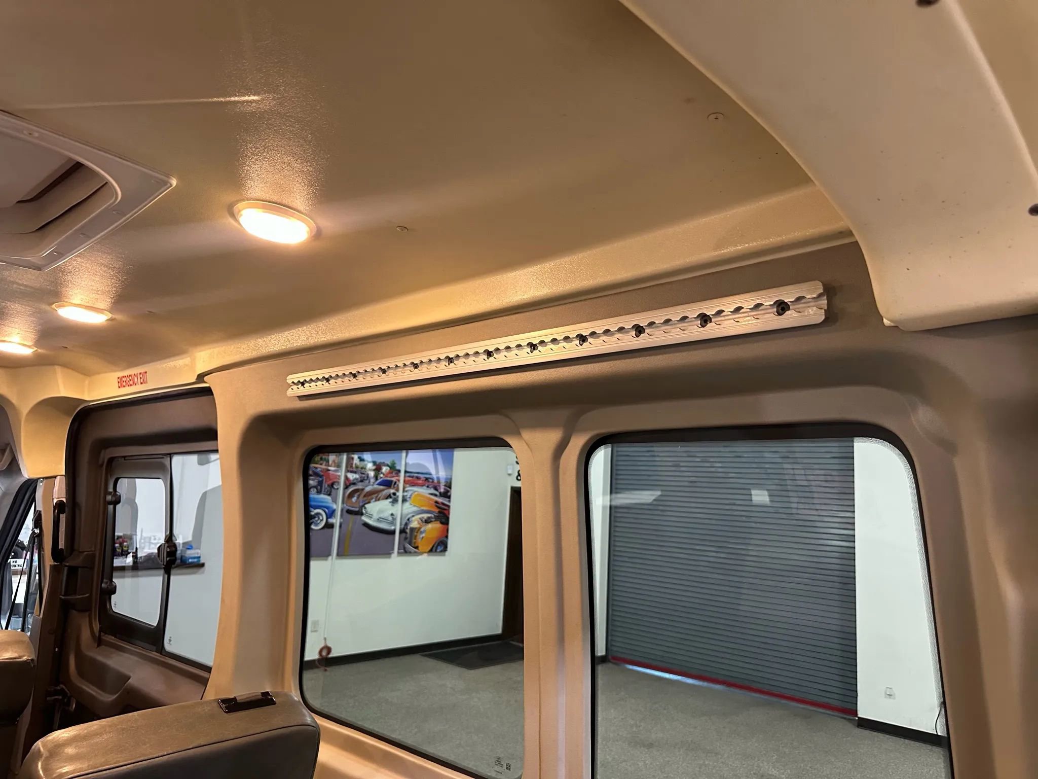 Used 2015 Ford Transit 250 148 Medium Roof RWD image 57