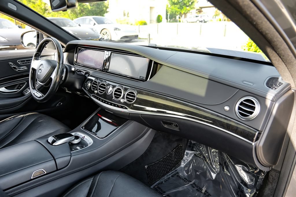 Used 2016 Mercedes-Benz S 550 Sedan image 10