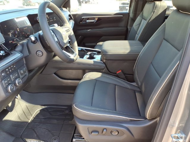 New 2027 Chevrolet Tahoe Premier w/ Sun And Tow Package AWD/4WD image 6