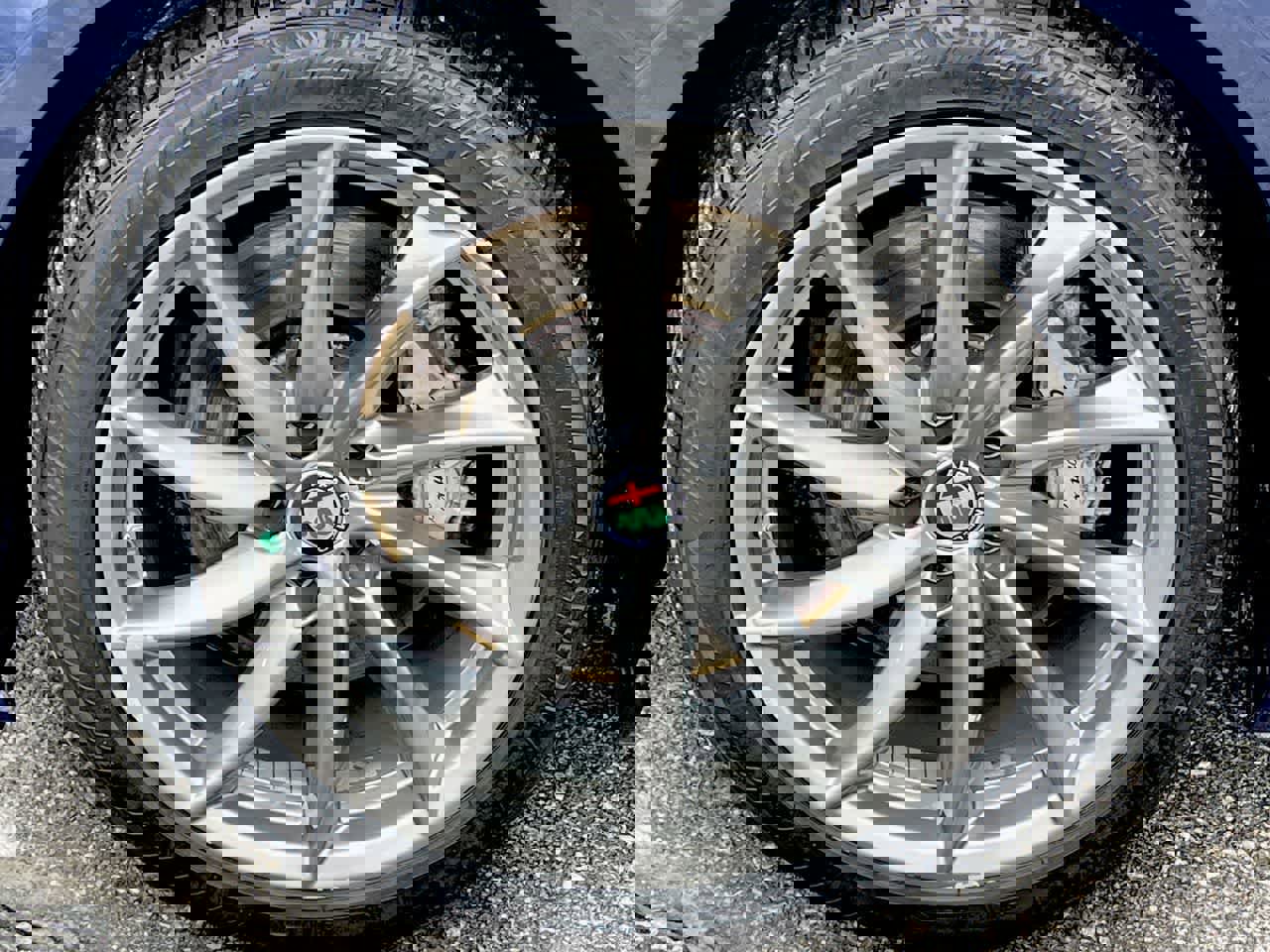 Used 2019 Alfa Romeo Giulia AWD image 38