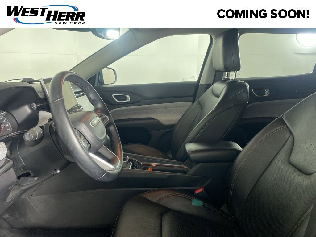 Used 2022 Jeep Compass Latitude image 14